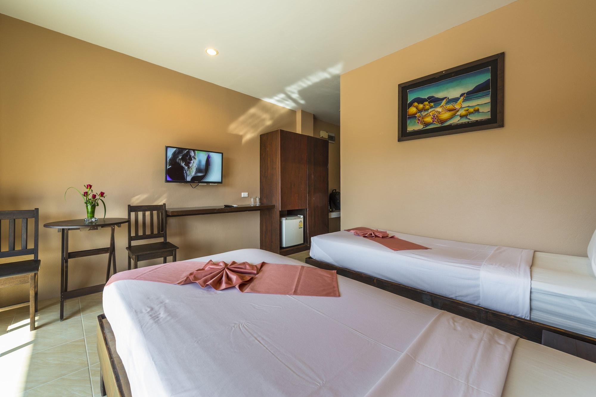 Inn Terrace 2*